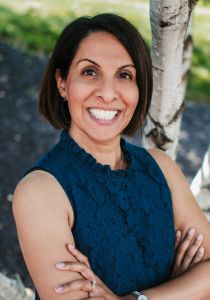 Dr. Nina at Lindner Dental Associates